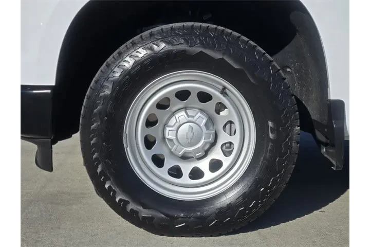 $39777 : Chevrolet Silverado 1500 202 image 10