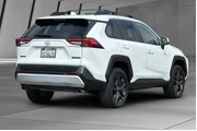 $27900 : Toyota RAV4 2023 AWD Adventu thumbnail