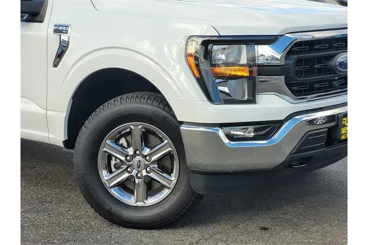 $39997 : Ford F-150 2023 4x4 XLT 4dr image 9