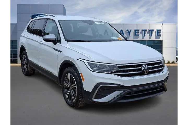 $25249 : Volkswagen Tiguan 2024 Wolfs image 1