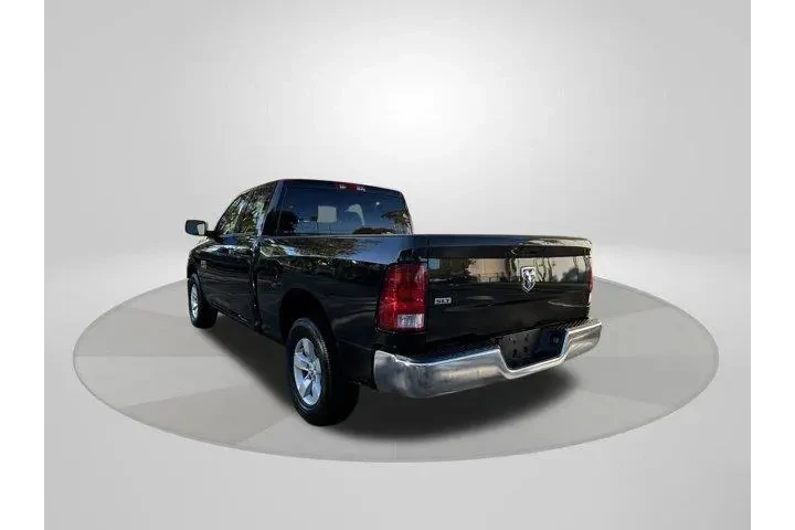 $25024 : Ram 1500 Classic 2024 4x2 SL image 5