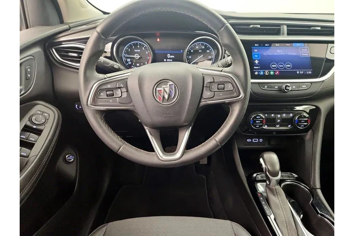 $18998 : Buick Encore GX 2020 Select image 10