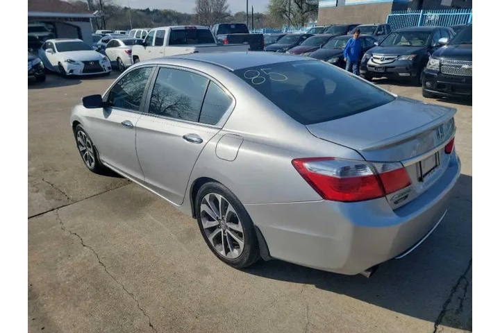 $10000 : 2015 Accord Sport image 6