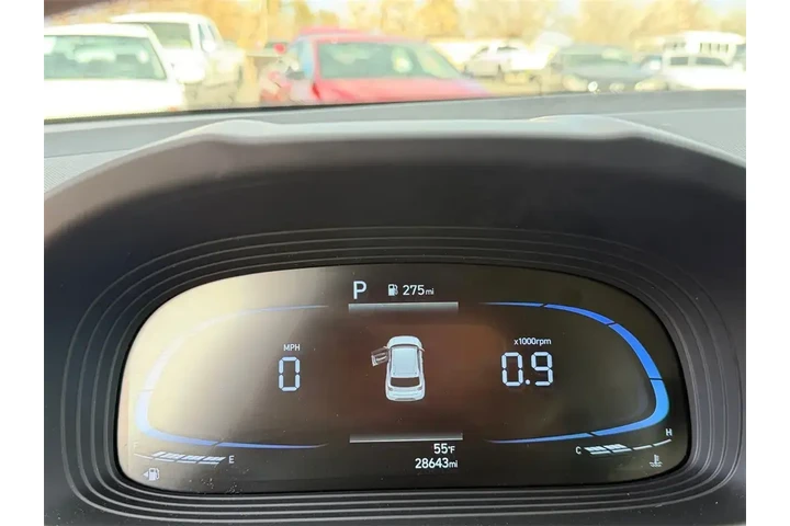 $21500 : Hyundai VENUE 2025 SEL 4dr C image 6