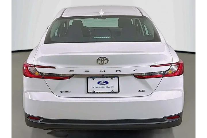 $23939 : Toyota Camry 2025 LE 4dr Sed image 10