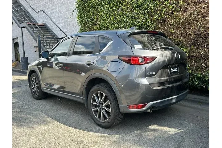 $17498 : Mazda CX-5 2018 Touring 4dr image 5