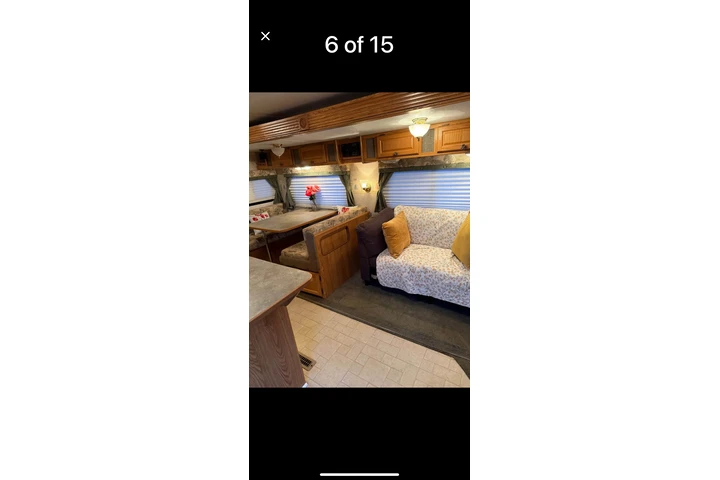 $1000 : ev for rent image 10
