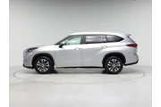 $34998 : Toyota Highlander 2023 Plati thumbnail