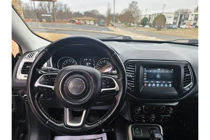 $16490 : Jeep Compass 2020 Latitude 4 image 10