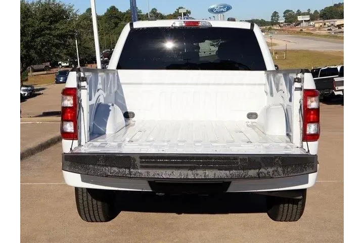 $25988 : Ford F-150 2023 4x2 XL 4dr S image 5