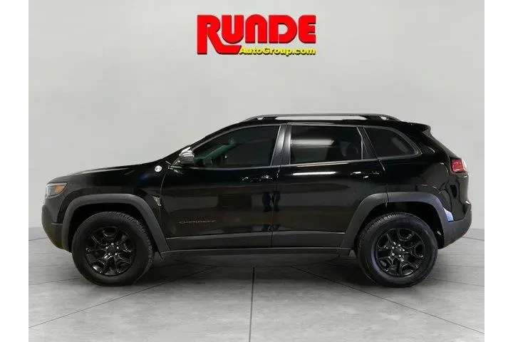 $15982 : Jeep Cherokee 2019 4x4 Trail image 2