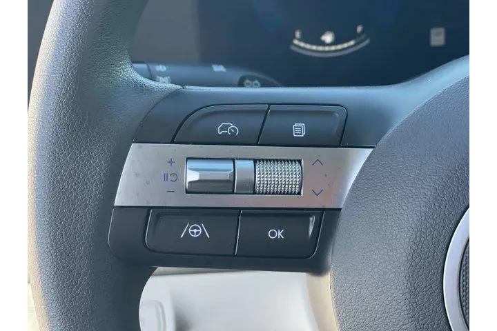 $21159 : Hyundai KONA 2024 SE 4dr Cro image 8