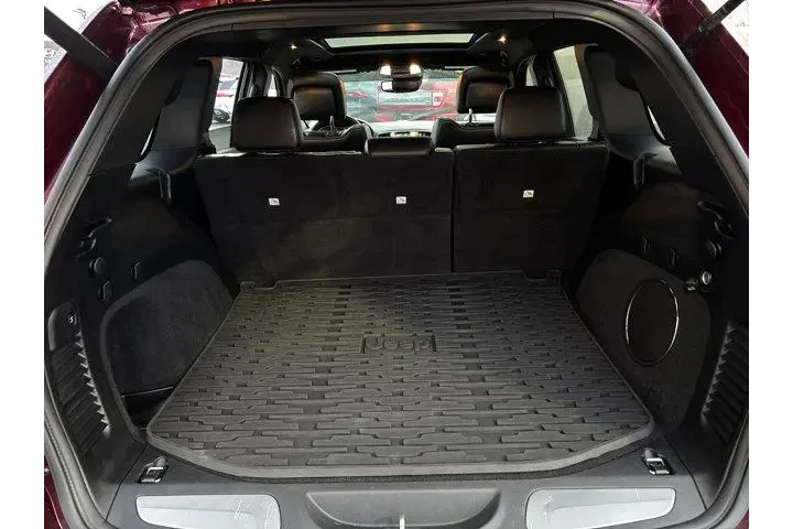 $27985 : Jeep Grand Cherokee 2021 4x4 image 9