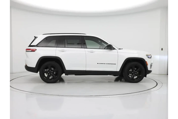 $33998 : Jeep Grand Cherokee 2023 4x4 image 7