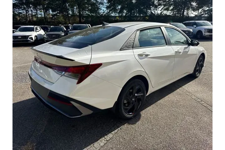 $21520 : Hyundai ELANTRA 2026 SEL Spo image 5