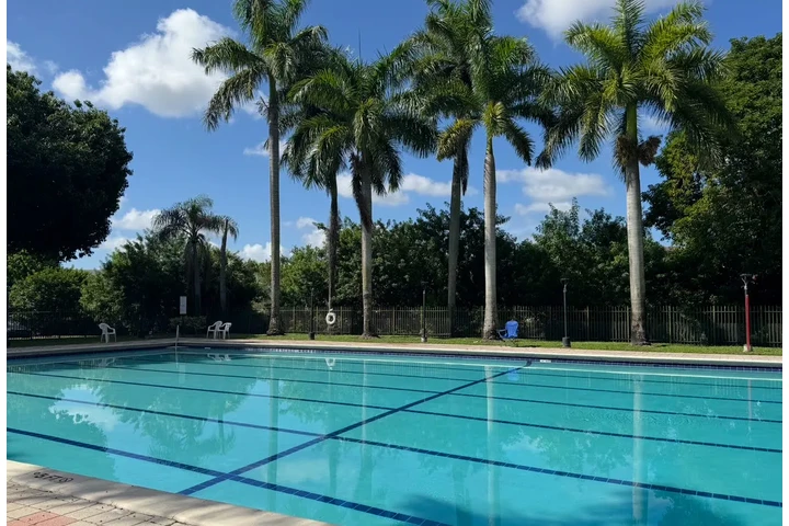 $2500 : Apartamento Renta image 1