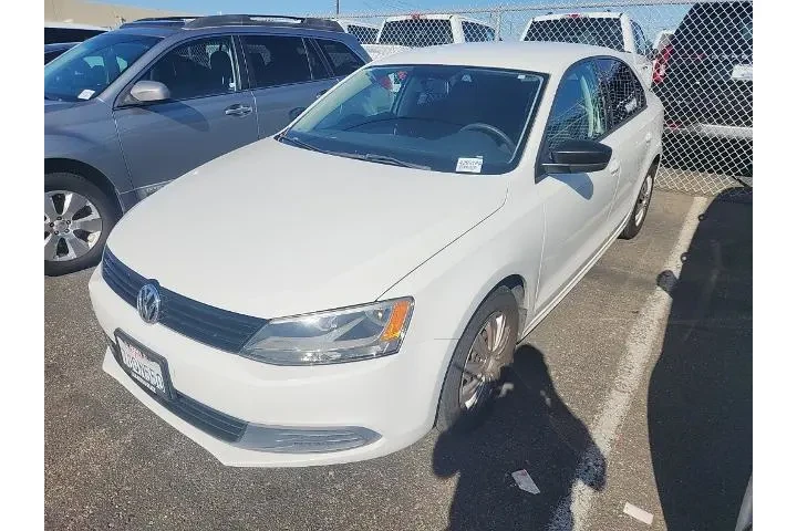 $6752 : Volkswagen Jetta 2014 S 4dr image 3