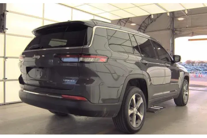 $35995 : Jeep Grand Cherokee L 2024 4 image 6