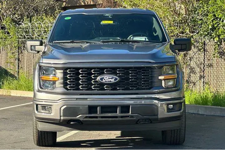 $39994 : Ford F-150 2024 4x4 STX 4dr image 6