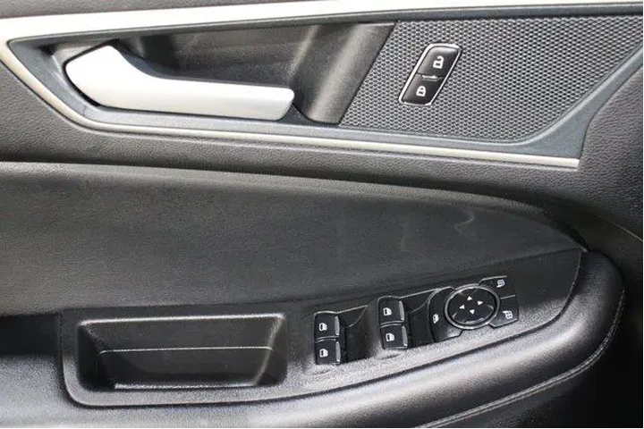 $26998 : Ford Edge 2024 AWD SEL 4dr S image 7