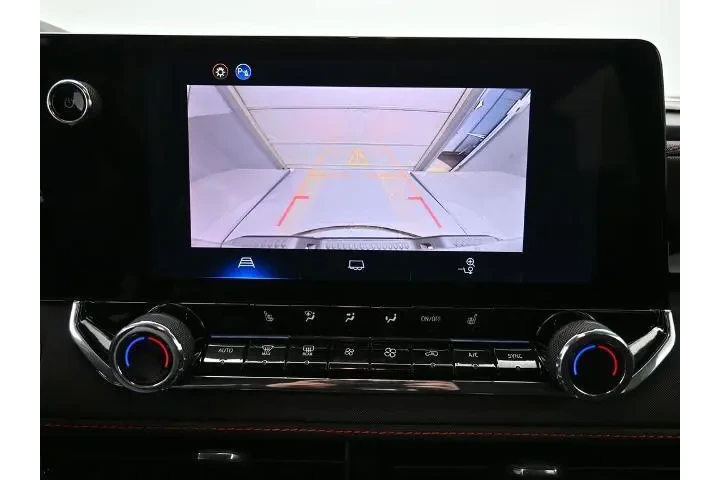 $38990 : Chevrolet Colorado 2025 4x4 image 4