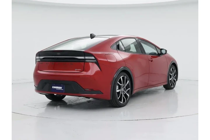 $39998 : Toyota Prius Plug-in Hybrid image 8