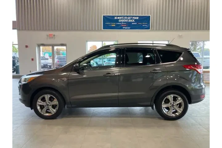 $8500 : Ford Escape 2016 SE 4dr SUV image 8