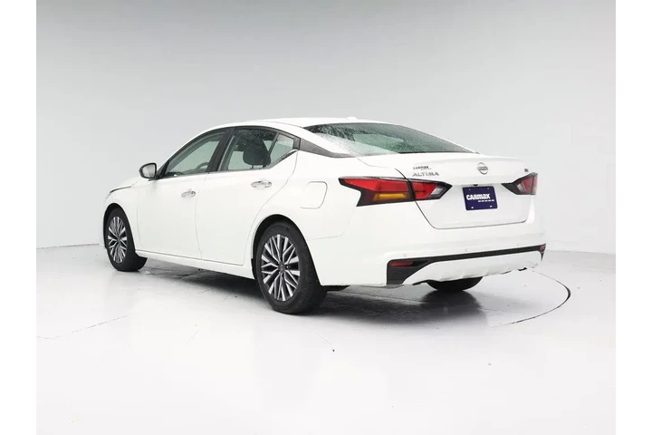 $20998 : Nissan Altima 2024 2.5 SV 4d image 2