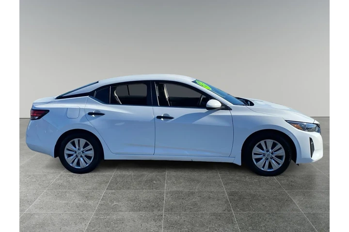 $25431 : Nissan Sentra 2025 S 4dr Sed image 6