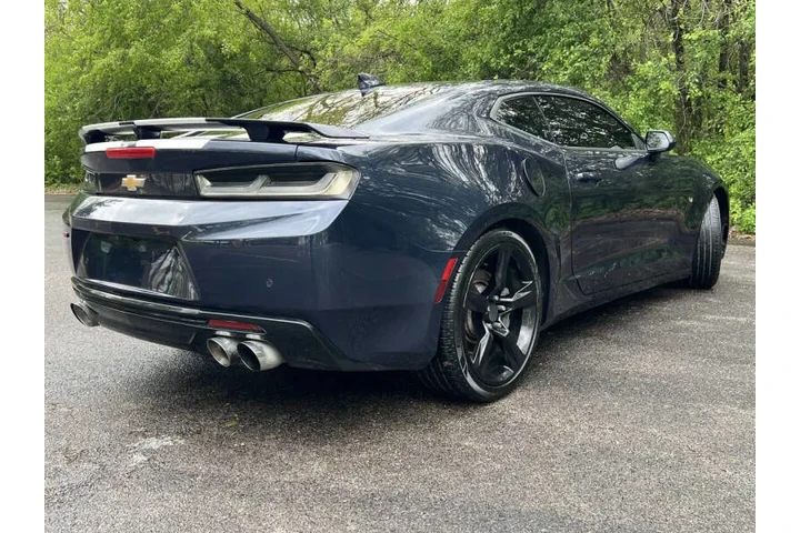 $25997 : 2016 Camaro SS image 7