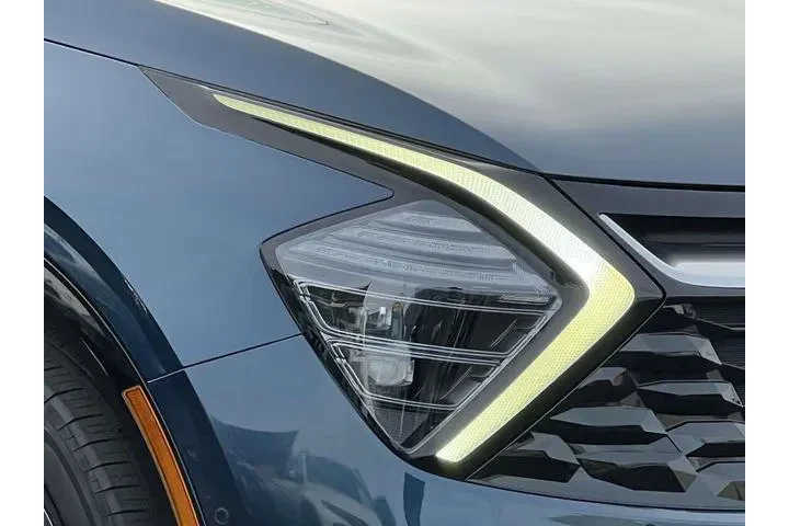 $28000 : Kia Sportage Hybrid 2023 AWD image 8