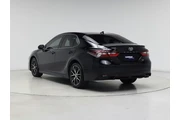 $26998 : Toyota Camry 2023 SE 4dr Sed thumbnail