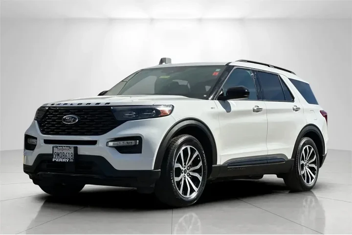 $34732 : Ford Explorer 2024 ST-Line 4 image 8