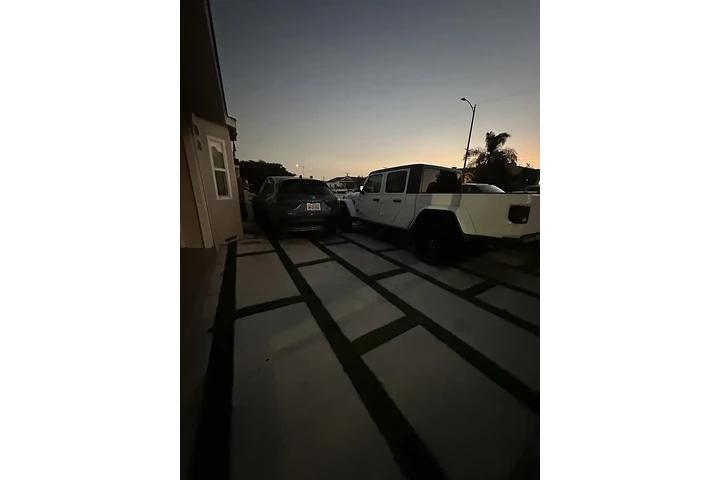 $1500 : East Los Angeles 2 & 2 Bath image 2