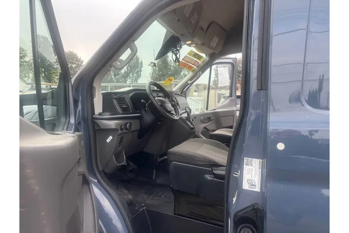 $25999 : 2021 Transit 250 image 8
