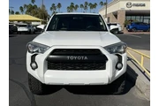 $30999 : Toyota 4Runner 2018 4x4 SR5 thumbnail