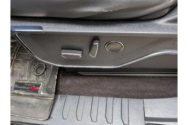 $37795 : Ford F-150 2022 4x4 XL 4dr S image 10