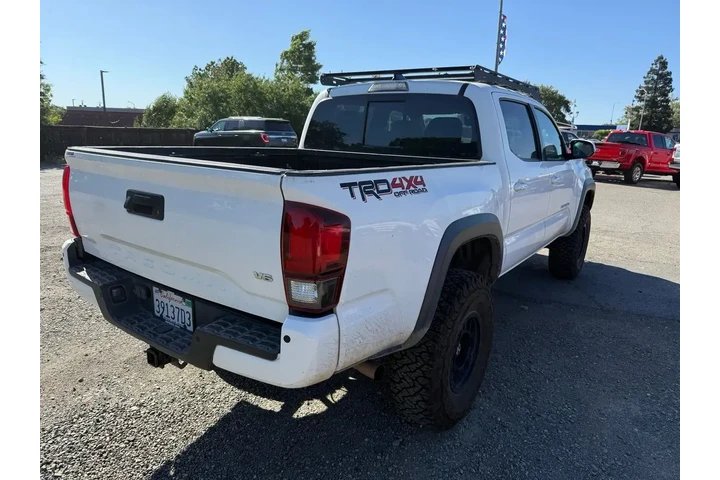$31500 : Toyota Tacoma 2019 4x4 TRD P image 6