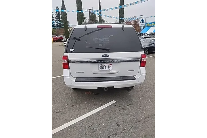 $14988 : Ford Expedition 2016 4x4 Lim image 2