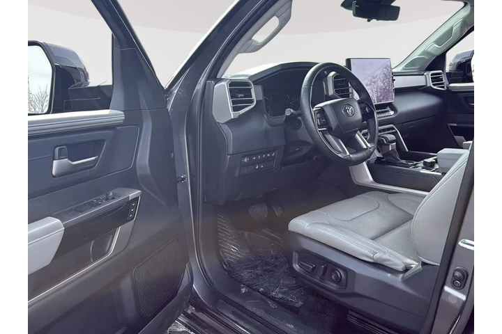 $42708 : 2022 Tundra Limited image 2