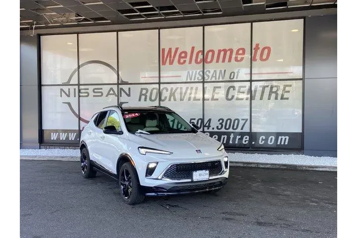 Buick Encore GX 2024 AWD Spo image 1