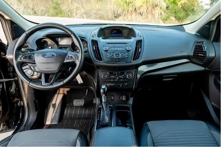 $12686 : Ford Escape 2018 SE 4dr SUV image 8