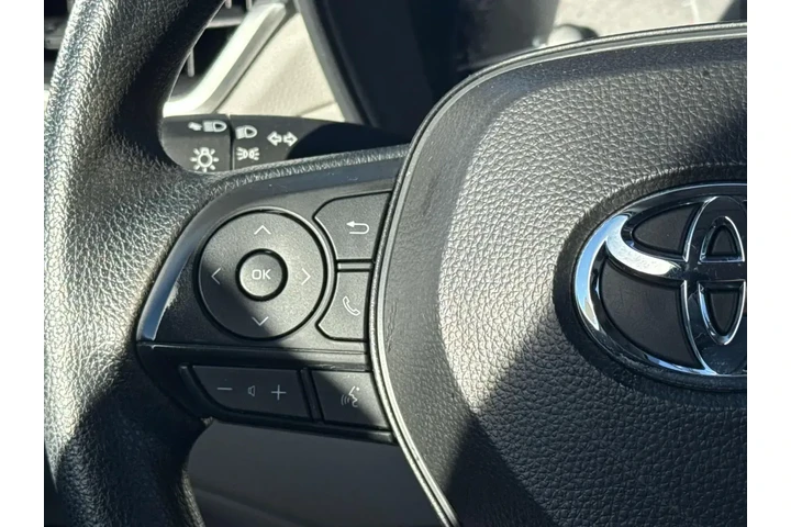 $24270 : Toyota Corolla Cross 2024 L image 10