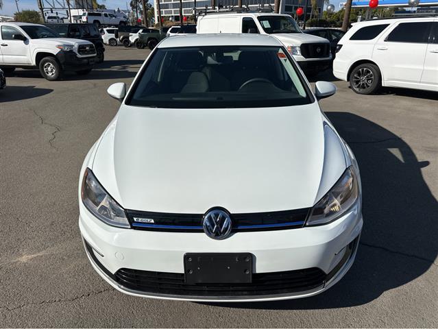 $11477 : 2016 e-Golf SE image 3