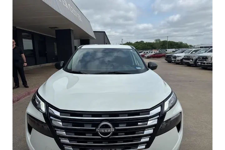 $25856 : Nissan Rogue 2025 S 4dr Cros image 1