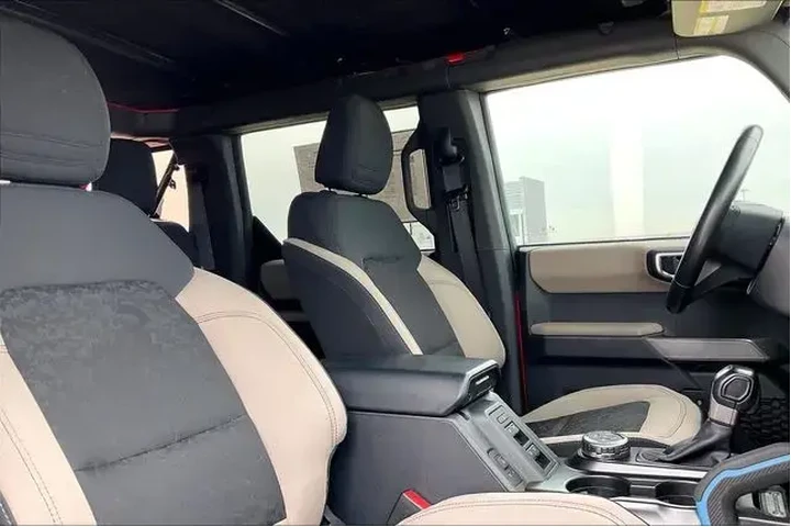 $38988 : Ford Bronco 2022 4x4 Base Ad image 7