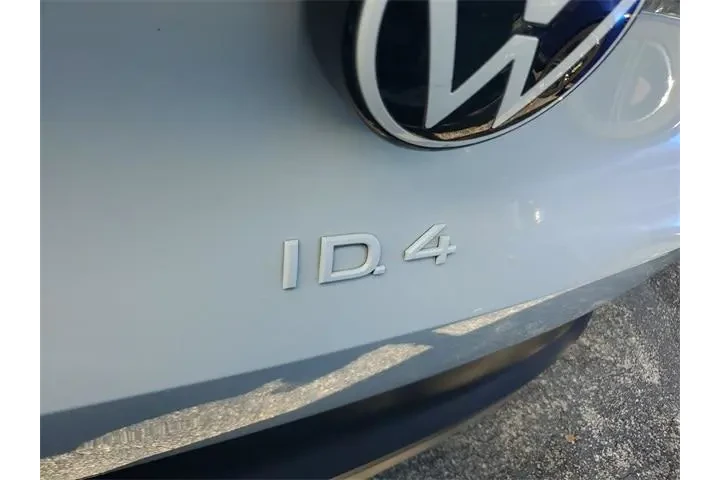 $17490 : Volkswagen ID.4 2021 1st Edi image 8