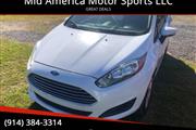 $8995 : 2014 Fiesta SE thumbnail