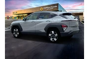 $21170 : Hyundai KONA 2024 AWD SEL 4d thumbnail