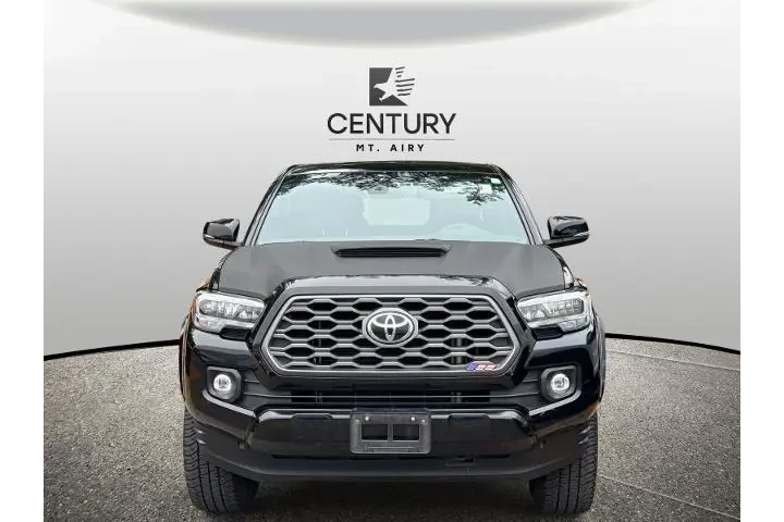 $30231 : Toyota Tacoma 2021 4x4 SR V6 image 2